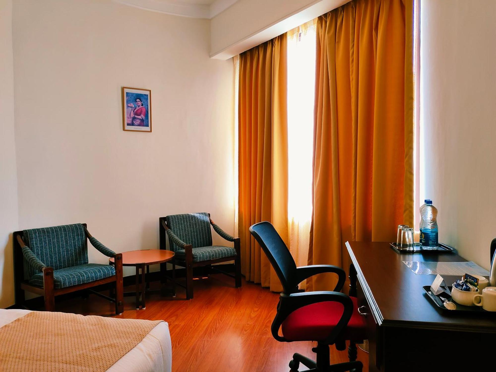 Presidency Kochi City Centre Exterior photo